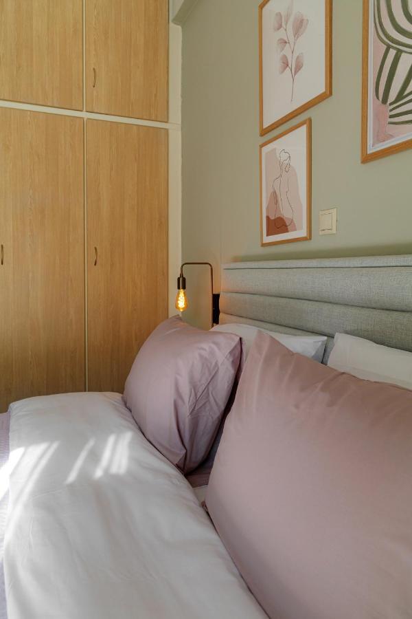 Sunny & Modern Apt For 3 Persons Athènes Extérieur photo